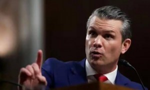 福建舰刚入列，国防部送给菲律宾8个字，美方提前往后缩，菲律宾能撑到美国来援吗？