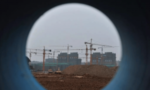 知名专家现惊人言论！房价下跌，最受伤的不是有钱人，而是普通老百姓？