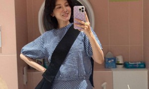 36岁陈小纭回吉林老家探亲，陈小纭母亲罕露面，家中装修朴实简约