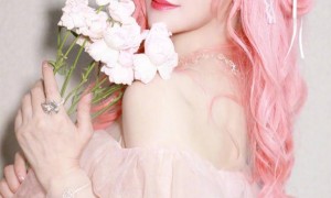 陈紫函自曝靠安眠药续命！一晚吃两次，12 次试管失败的痛太揪心