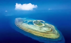 原创 
            这次真动真格了！不是传言，是实锤：对所有以美元结算的某和公司矿石船货，暂停采购！