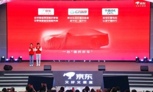 原创 
            “中关村兄弟”刘强东和雷军，终于在造车领域遭遇了