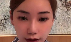 汪小菲马筱梅巴黎被偶遇，牵手散步举止贴心，女方疑似显怀了