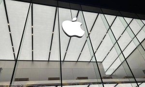 折叠屏iPhone 18 Fold细节曝光：铝钛混合机身 展开仅4.5mm