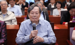 西湖大学及施一公回应“杨振宁逝世”：尚未收到官方消息，不要以讹传讹