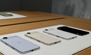 7999元起！库克现身直播间带货，iPhone 17 Air下周上市